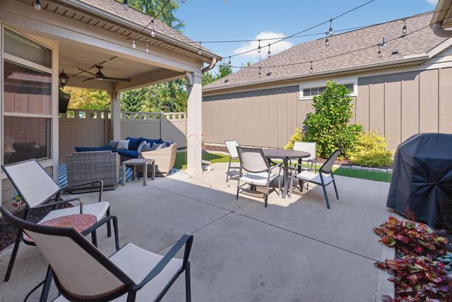 6452 Nature Nook Drive, Lewis Center, OH 43035