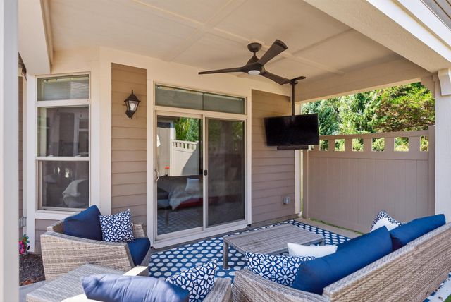 6452 Nature Nook Drive, Lewis Center, OH 43035