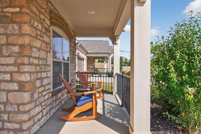 6452 Nature Nook Drive, Lewis Center, OH 43035