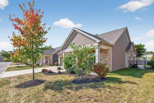 6452 Nature Nook Drive, Lewis Center, OH 43035