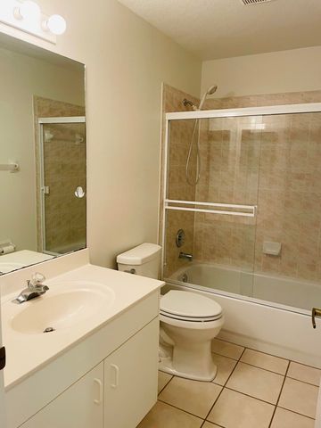 2361 White Sands Court NE, Palm Bay, FL 32905
