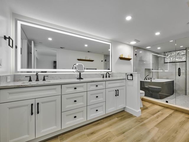 374 Golfview Road 106, North Palm Beach, FL 33408