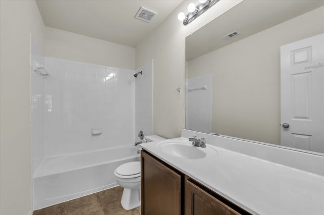 9937 Iron Horse Trail, Waco, TX 76708