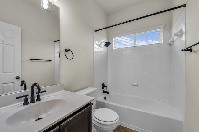9937 Iron Horse Trail, Waco, TX 76708