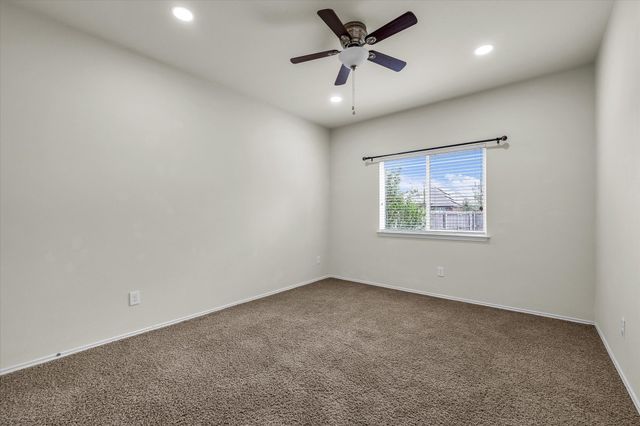 9937 Iron Horse Trail, Waco, TX 76708