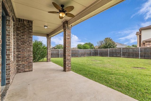 9937 Iron Horse Trail, Waco, TX 76708