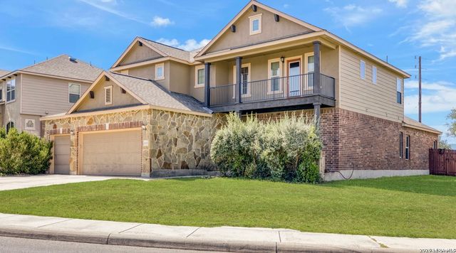 1011 RANCH FLS, San Antonio, TX 78245