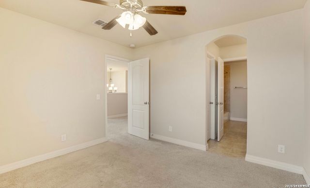 1011 RANCH FLS, San Antonio, TX 78245
