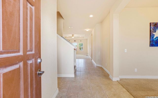 1011 RANCH FLS, San Antonio, TX 78245