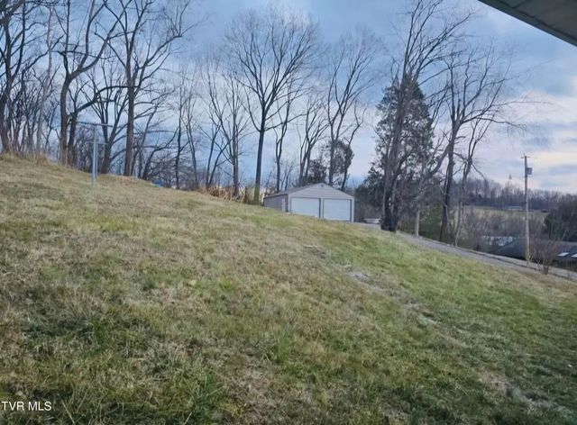 336 Cedar Street, Bluff City, TN 37618