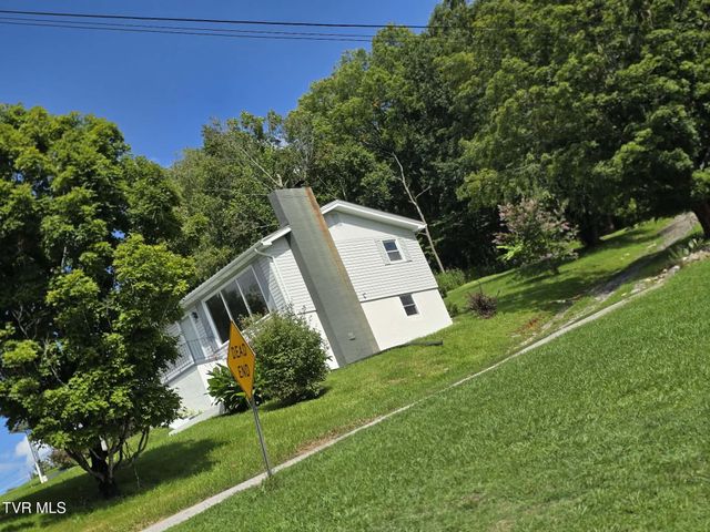 336 Cedar Street, Bluff City, TN 37618