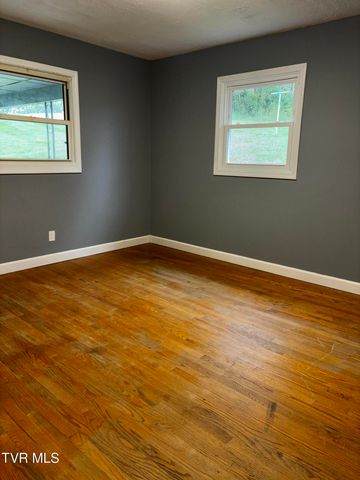 336 Cedar Street, Bluff City, TN 37618