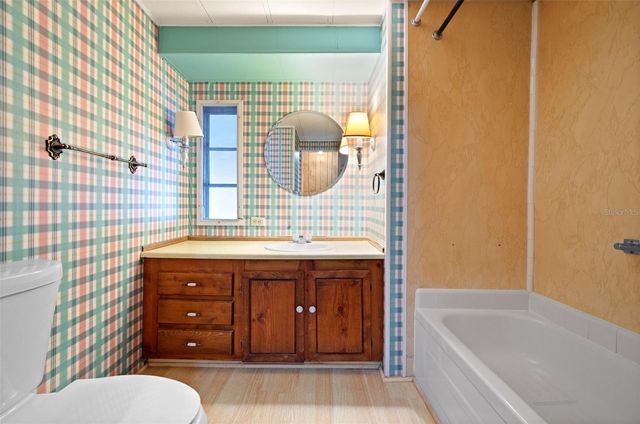 8416 NW 39TH CIRCLE, Gainesville, FL 32653