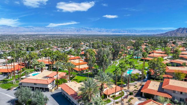 72732 Tony Trabert Lane, Palm Desert, CA 92260