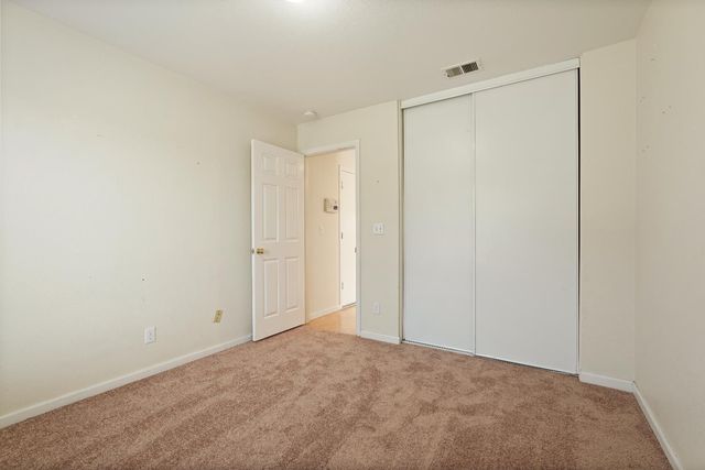 864 Bogetti Ln, Tracy, CA 95376