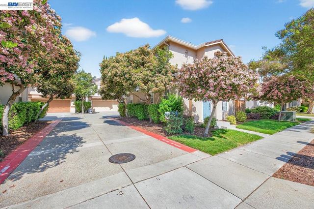 1557 Hermocilla Way, San Jose, CA 95116