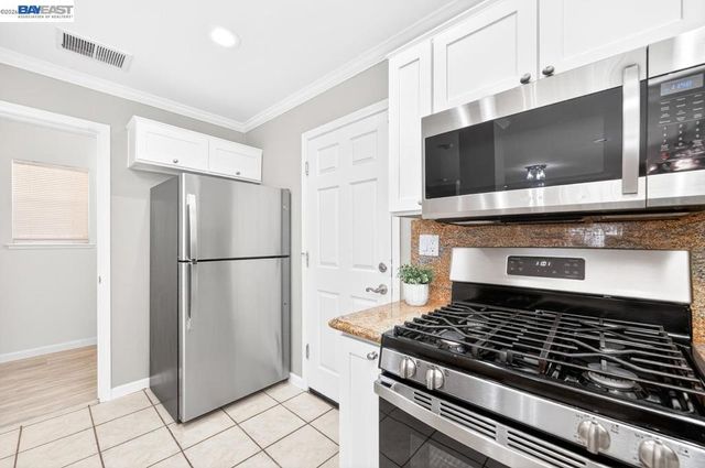 1557 Hermocilla Way, San Jose, CA 95116