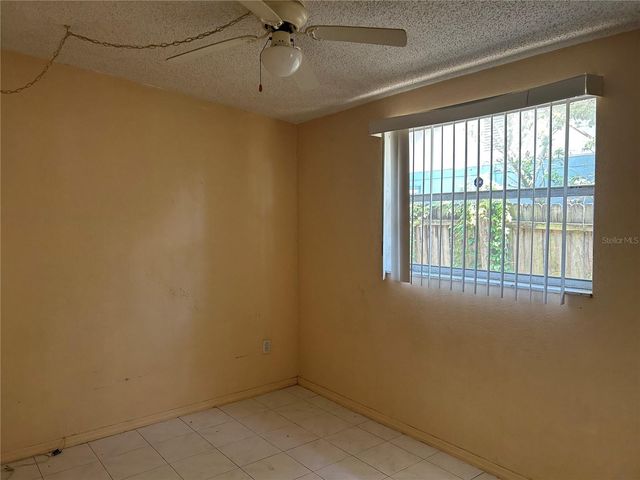 6328 30TH WAY N, St Petersburg, FL 33702