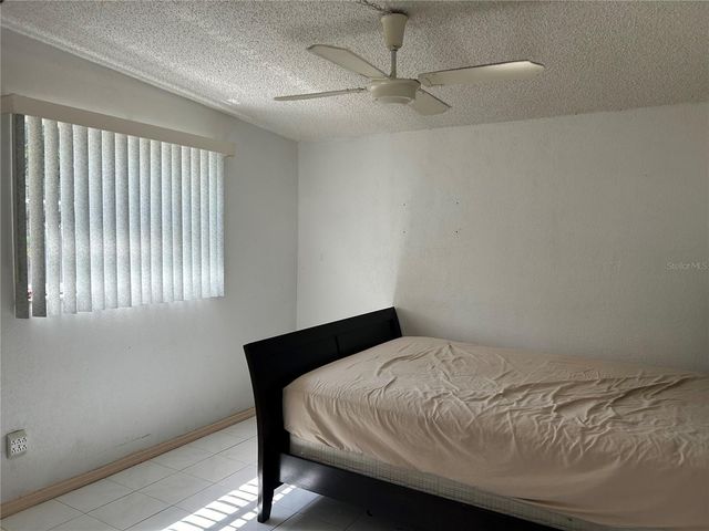 6328 30TH WAY N, St Petersburg, FL 33702