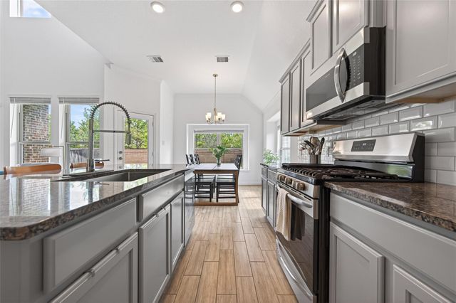 19115 Falkenstein Castle Way, Cypress, TX 77433