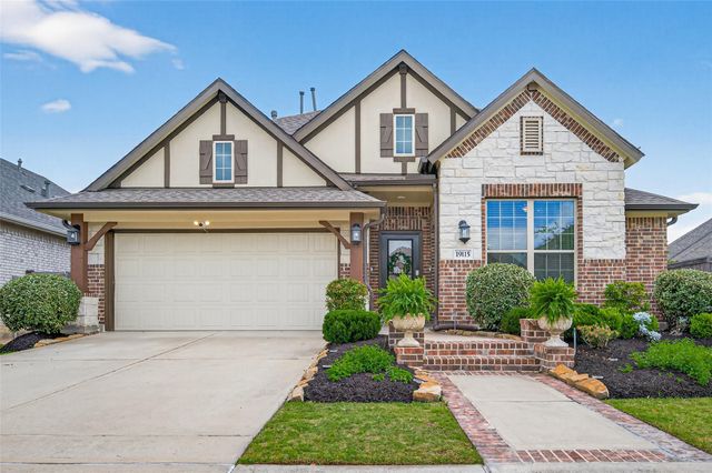 19115 Falkenstein Castle Way, Cypress, TX 77433