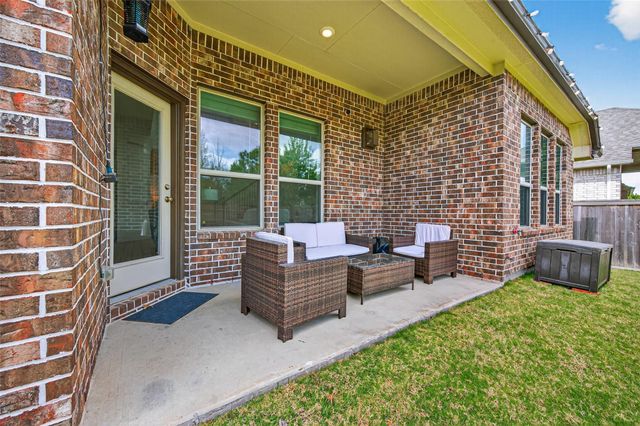 19115 Falkenstein Castle Way, Cypress, TX 77433
