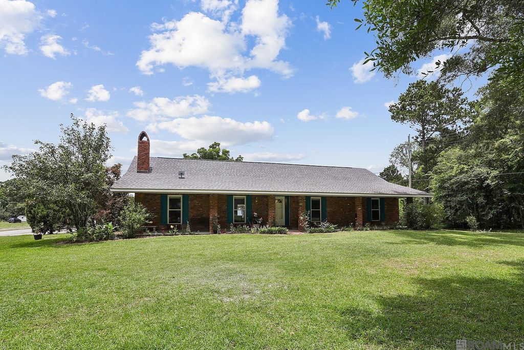 11651 Gurney Rd, Baker, LA 70714