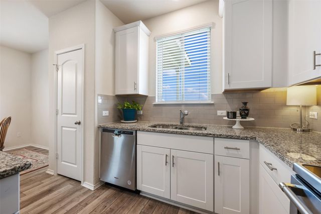 225 Gunther WAY, Taylor, TX 76574