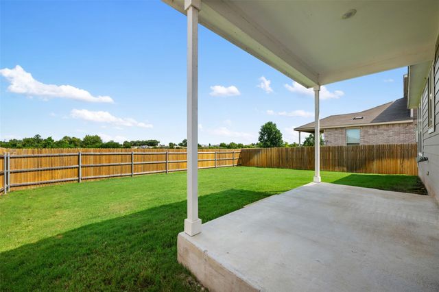 225 Gunther WAY, Taylor, TX 76574