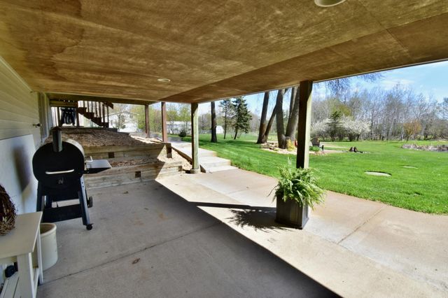 21265 Concord Street NW, Elk River, MN 55330