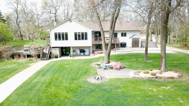 21265 Concord Street NW, Elk River, MN 55330