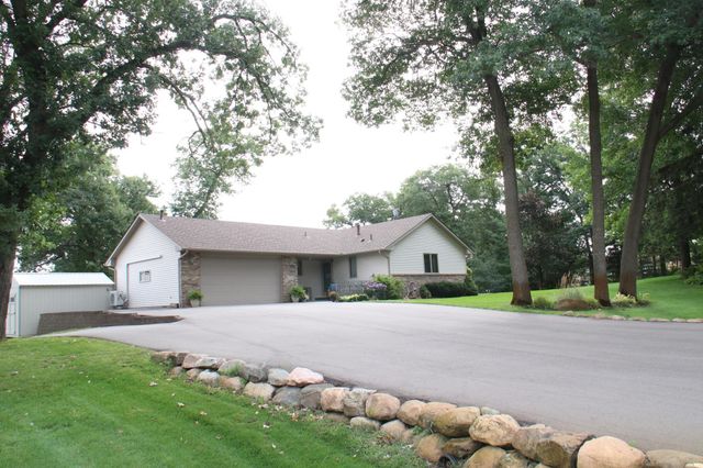 21265 Concord Street NW, Elk River, MN 55330