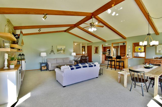 21265 Concord Street NW, Elk River, MN 55330
