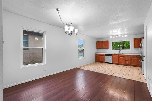 10416 Johncock Avenue SW, Albuquerque, NM 87121