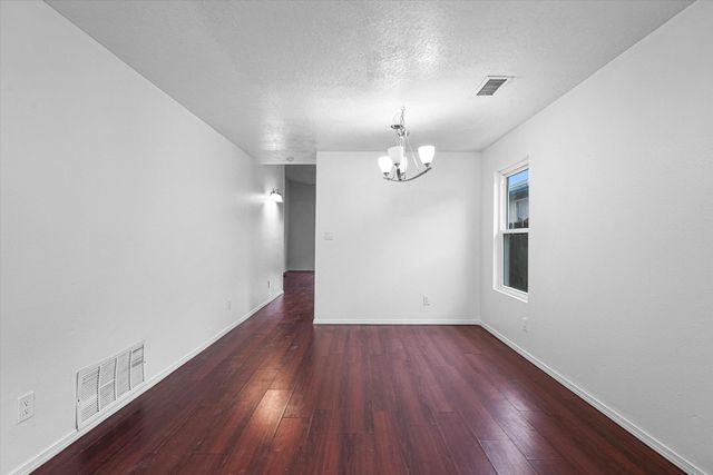 10416 Johncock Avenue SW, Albuquerque, NM 87121