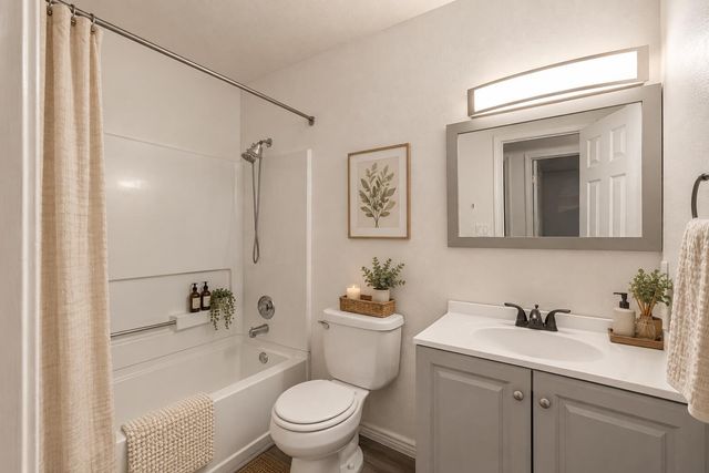 10416 Johncock Avenue SW, Albuquerque, NM 87121