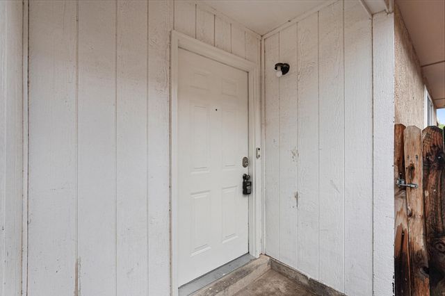 10416 Johncock Avenue SW, Albuquerque, NM 87121