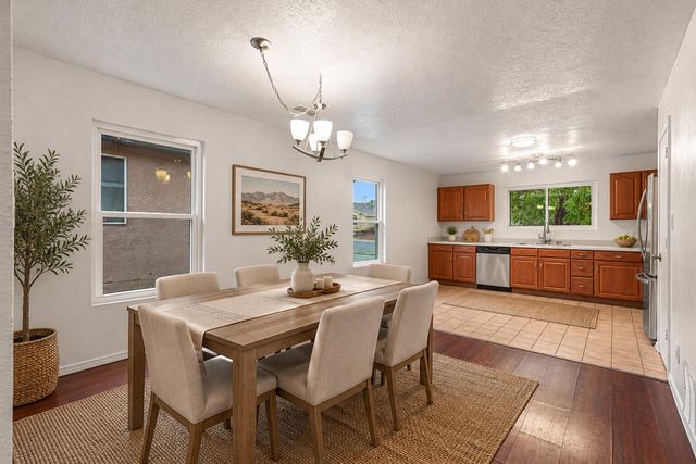 10416 Johncock Avenue SW, Albuquerque, NM 87121