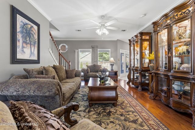 9912 Mockingbird Circle, Ocean Springs, MS 39564
