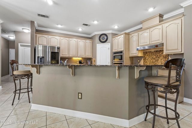 9912 Mockingbird Circle, Ocean Springs, MS 39564