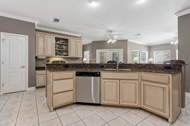 9912 Mockingbird Circle, Ocean Springs, MS 39564
