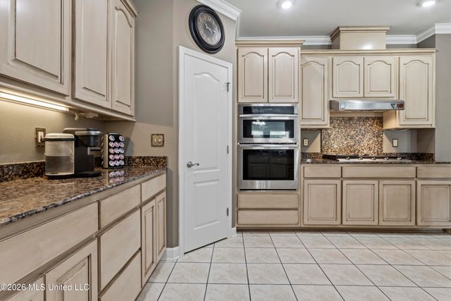 9912 Mockingbird Circle, Ocean Springs, MS 39564