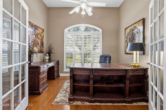 9912 Mockingbird Circle, Ocean Springs, MS 39564