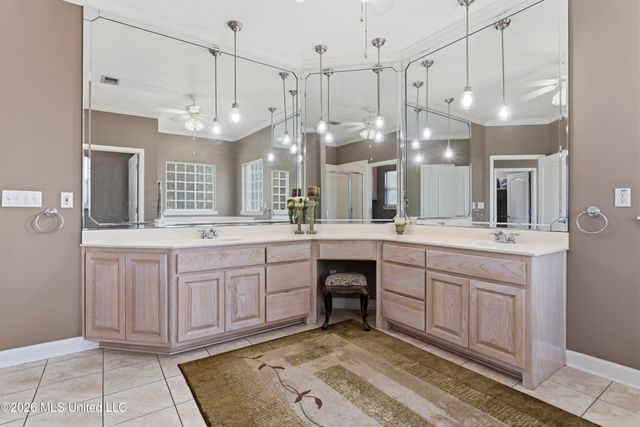 9912 Mockingbird Circle, Ocean Springs, MS 39564