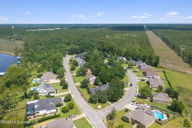 9912 Mockingbird Circle, Ocean Springs, MS 39564