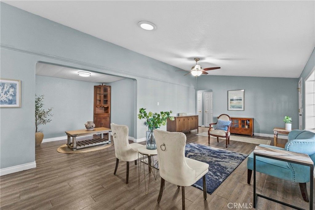 Image 10 of property listing at 24401 Cornstalk, Wildomar, CA 92595