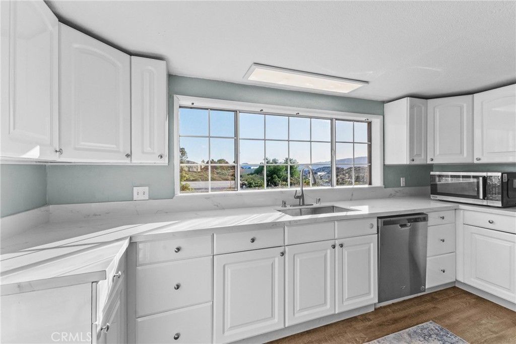 Image 18 of property listing at 24401 Cornstalk, Wildomar, CA 92595