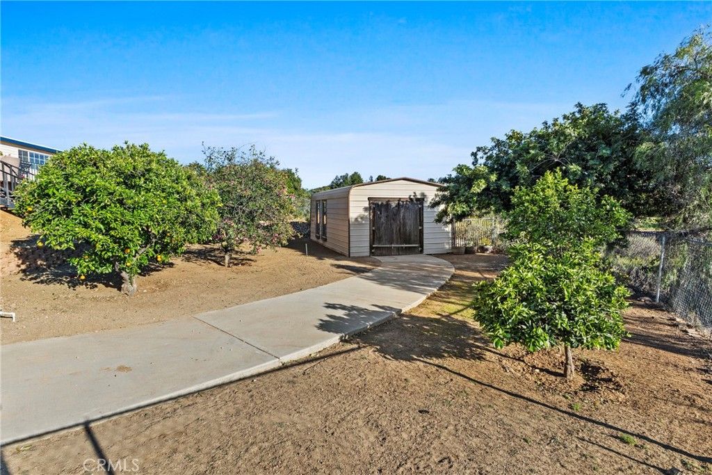 Image 41 of property listing at 24401 Cornstalk, Wildomar, CA 92595
