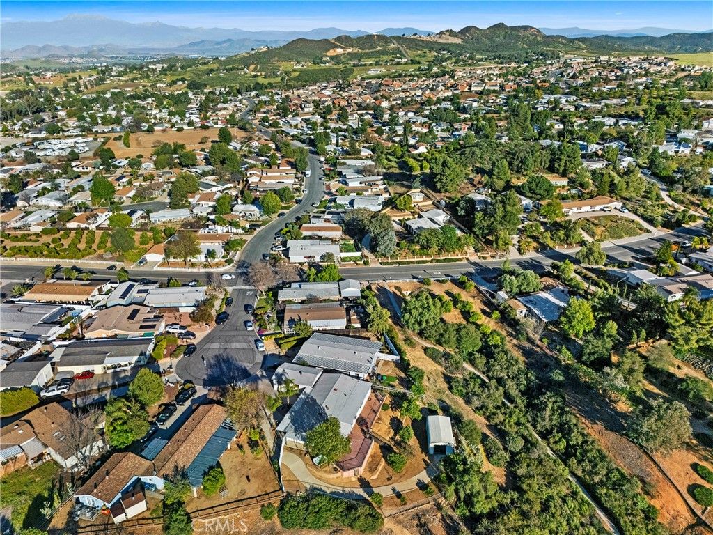 Image 56 of property listing at 24401 Cornstalk, Wildomar, CA 92595