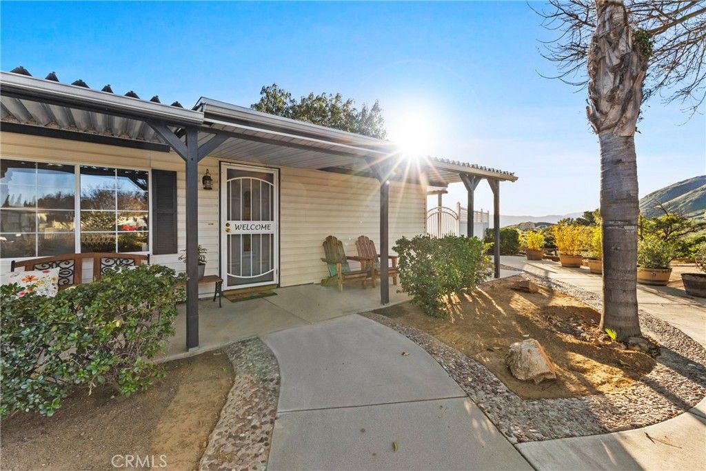 Image 6 of property listing at 24401 Cornstalk, Wildomar, CA 92595
